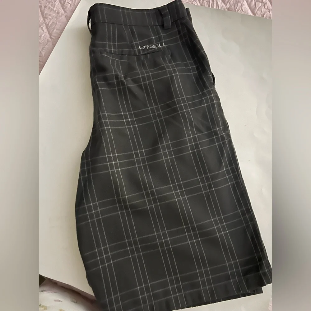 O'Neill Men’s Plaid 4 Pocket Shorts, Size 34